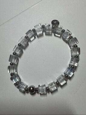 Nogu Ice sugar cubes glitter glass tretch Bracelet with Silver Accents